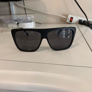 Quay Sunglasses OTL II